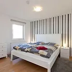Im Hof Objekt Id 12111-0 * Waren (Mueritz)